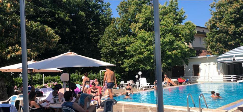 Mondial Park Hotel Fiuggi Bagian luar foto