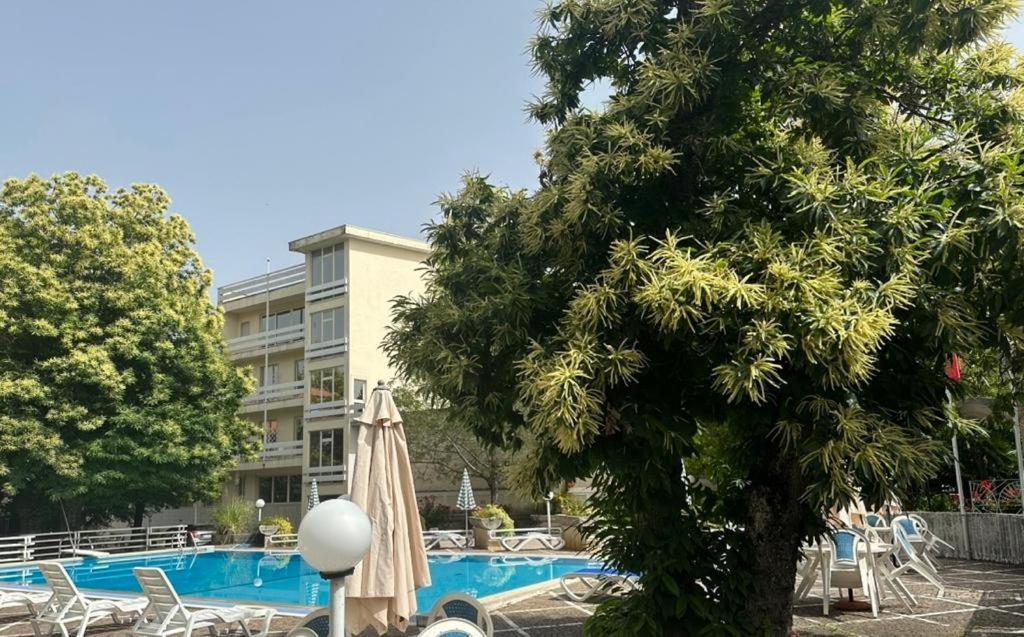Mondial Park Hotel Fiuggi Bagian luar foto