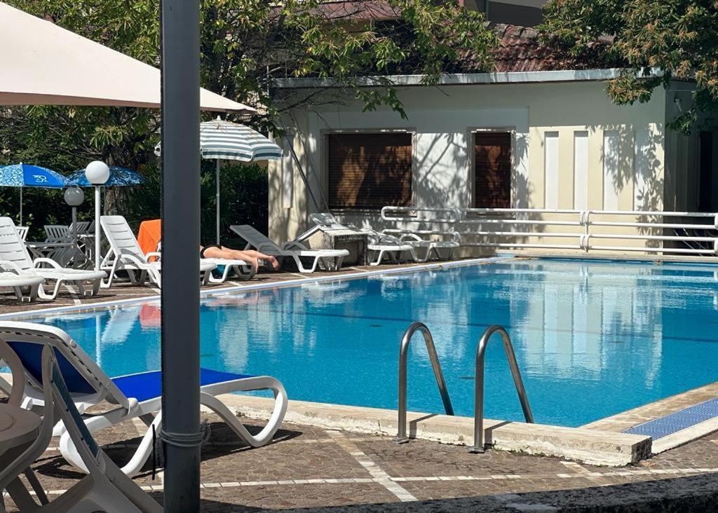 Mondial Park Hotel Fiuggi Bagian luar foto
