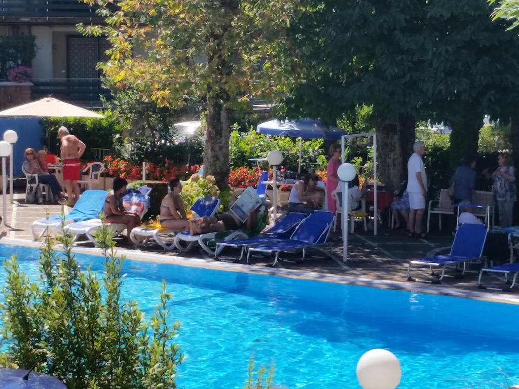 Mondial Park Hotel Fiuggi Bagian luar foto